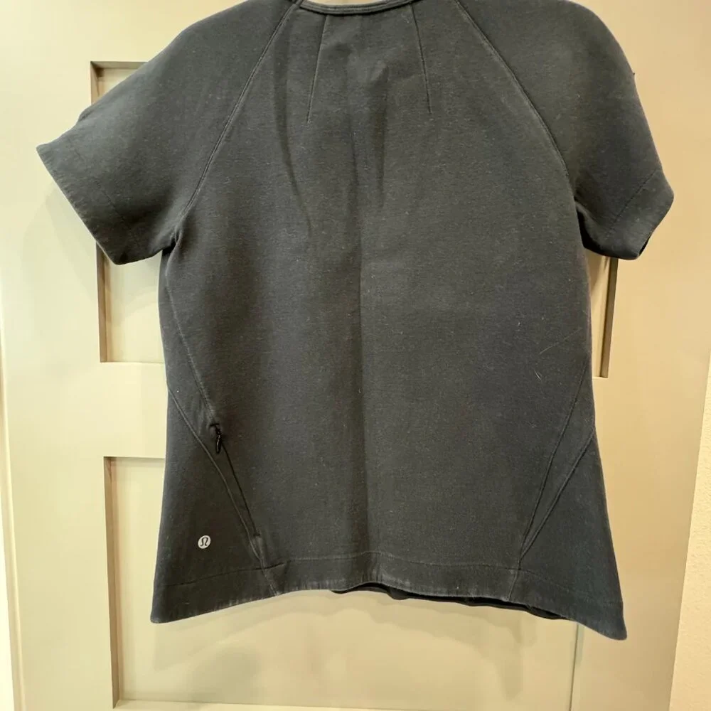 Lululemon Sweatshirt - Picture 2 of 5